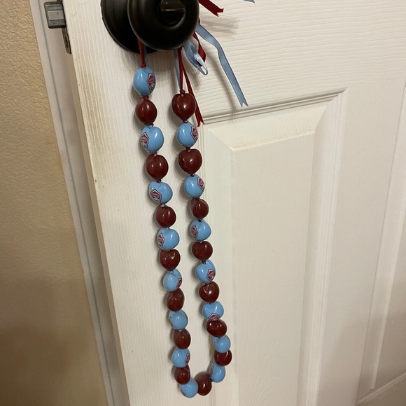 MLS Go Nuts Kukui Nut Lei Necklace - Picture 6 of 6